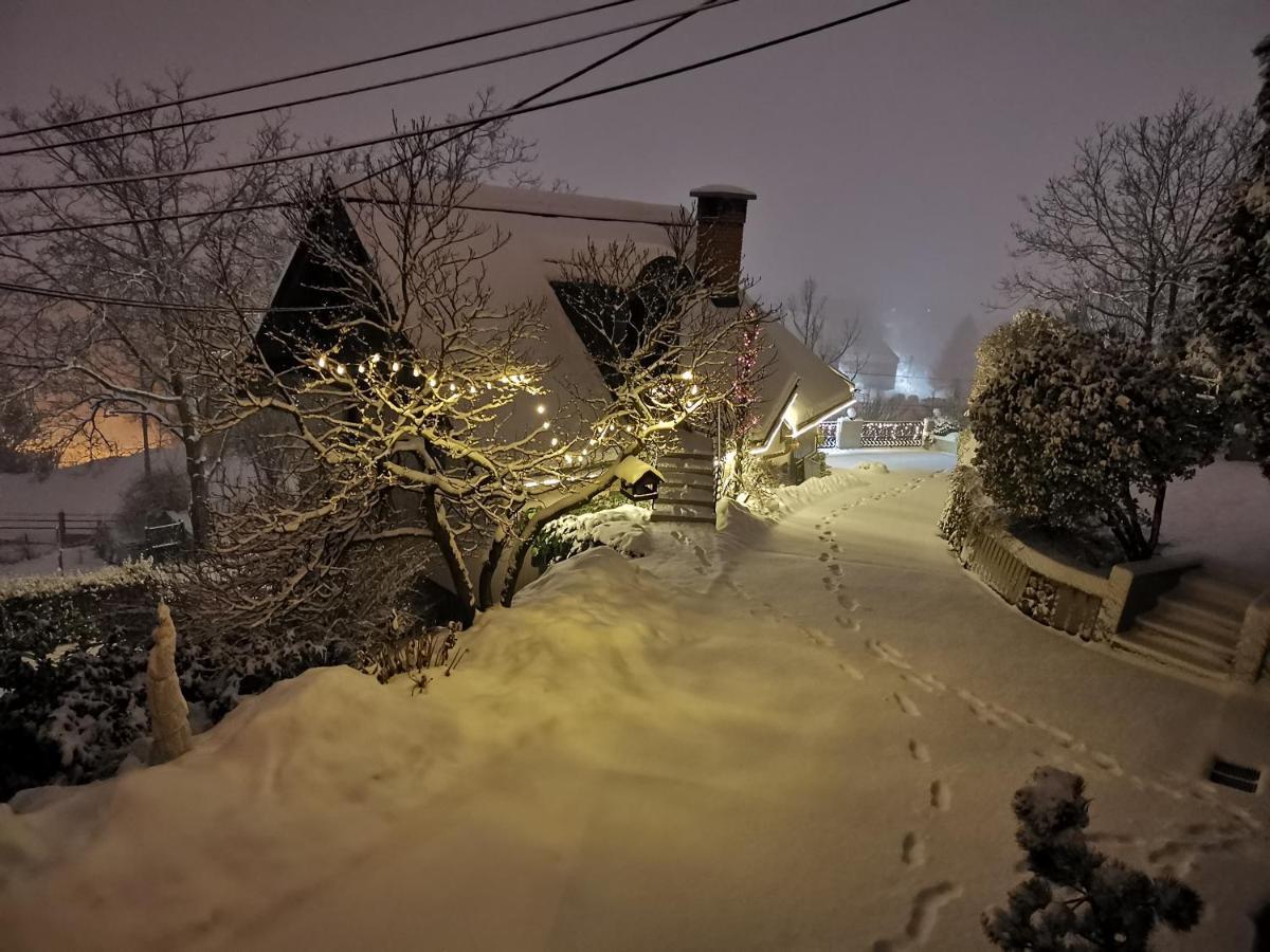 Apartmaji Mak Jesenice Exteriér fotografie