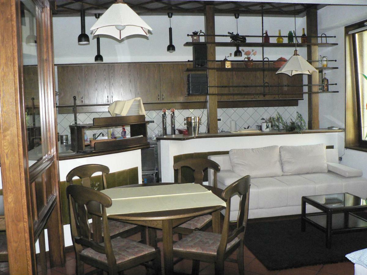 Apartmaji Mak Jesenice Exteriér fotografie